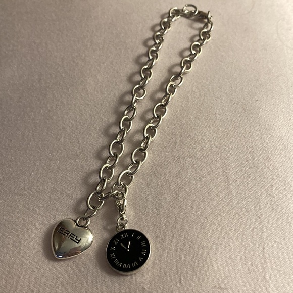 ❤️ NWOT - EFFY Black Clock Silvertone Hanging Charm* ❤️ - Picture 8 of 9